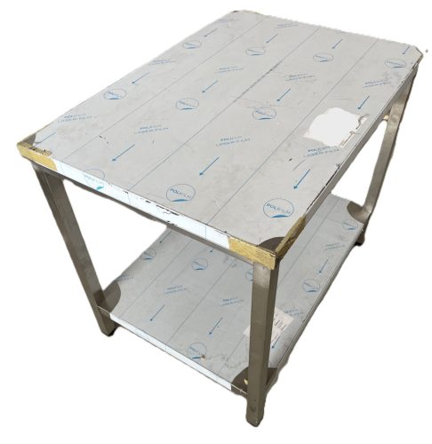 RM. Munkaasztal  polccal  1200x600x850 mm